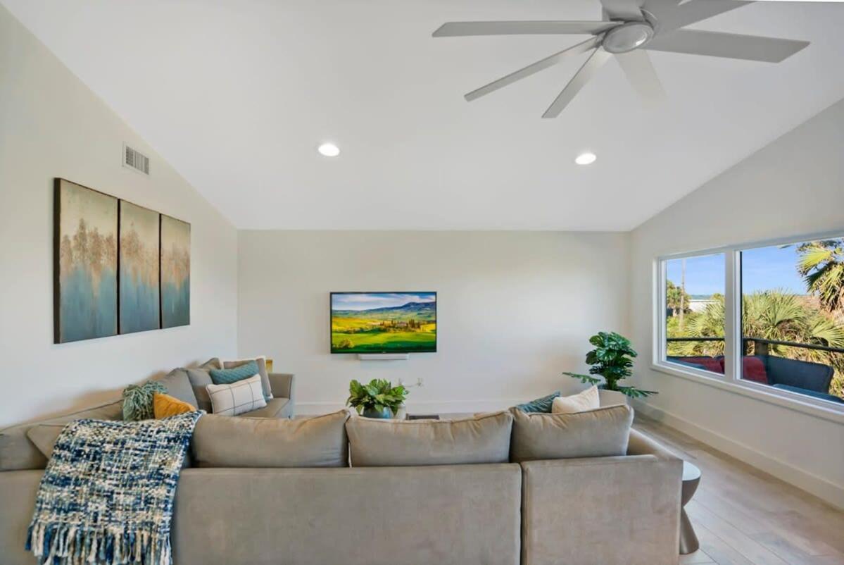 Ocean Views Retreat! Renovated With Bikes! Apartment St. Augustine